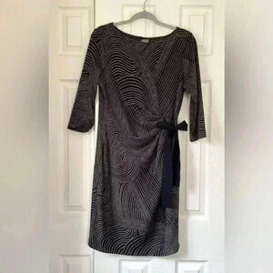 Taylor by Lord & Taylor grey dress with tie Size 10 Wrap Dress